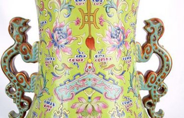 Бабушка 40 лет использовала вазу как подставку для тростей, пока не узнала, сколько она стоит(6 фото) Бабушка 40 лет использовала вазу как подставку для тростей, пока не узнала, сколько она стоит(6 фото)
