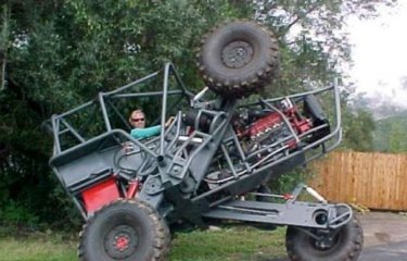 Chainlink 4×4 - экстремальный внедорожник (8 фото) Chainlink 4×4 - экстремальный внедорожник (8 фото)