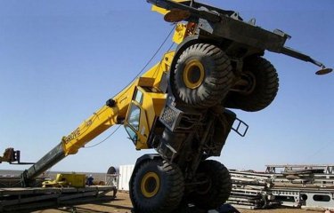 Суровые условия работы нефтянников (42 фото) Суровые условия работы нефтянников (42 фото)