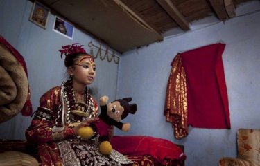 Как живется живым богиням (6 фото) Как живется живым богиням (6 фото)